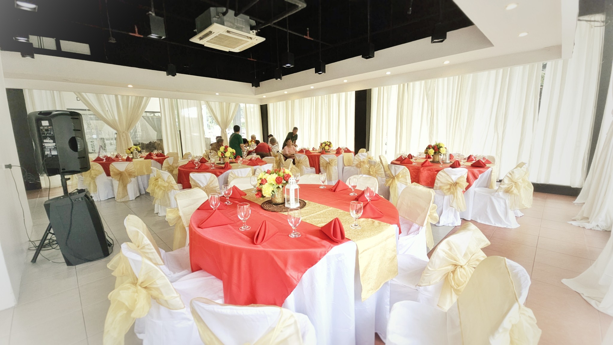 R E U N I O N 🎁... - GCN Event Venue & Commercial Building | Facebook