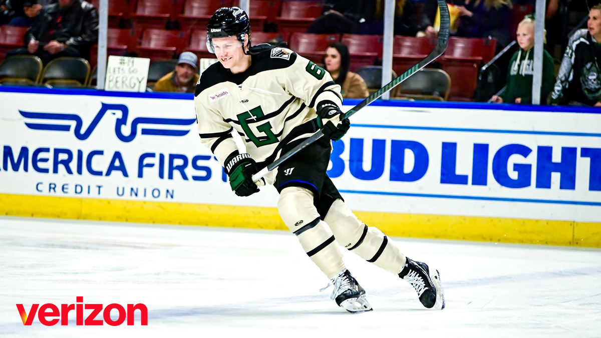 Maine - ROSTER ALERT presented by Verizon: The Mariners have signed ...