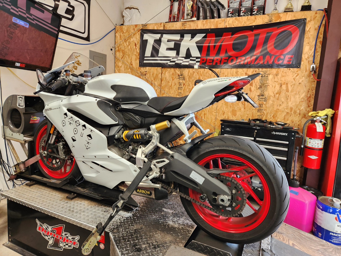 2019 Ducati Panigale 959 with @arrowusa 3/4 exhaust and 