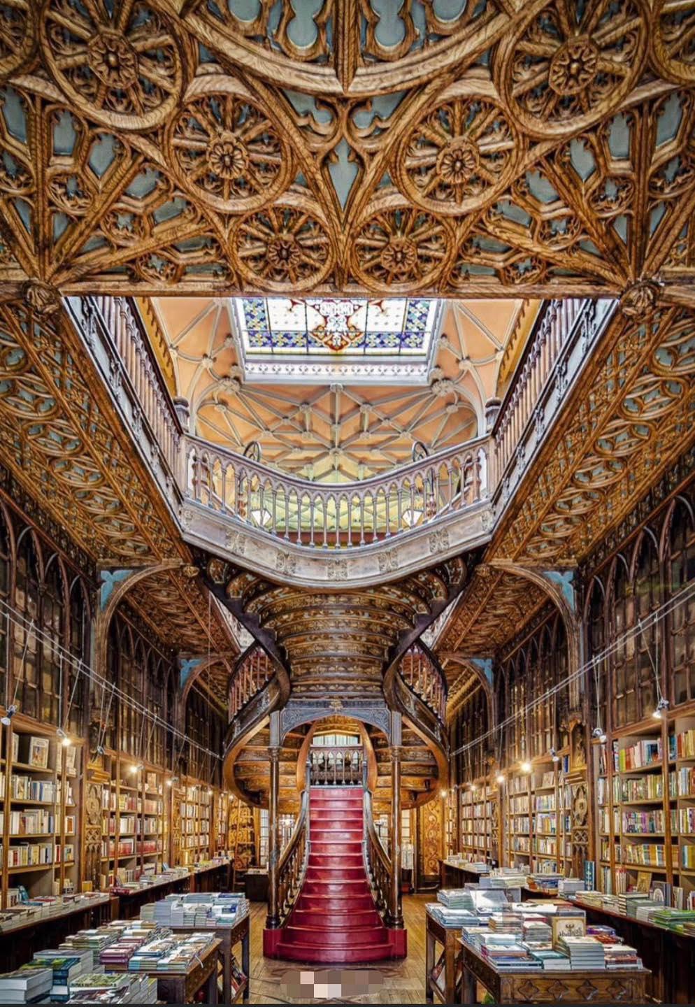 manuel-livraria-lello-no-porto-situada-no-n-mero-144-da-rua-dos
