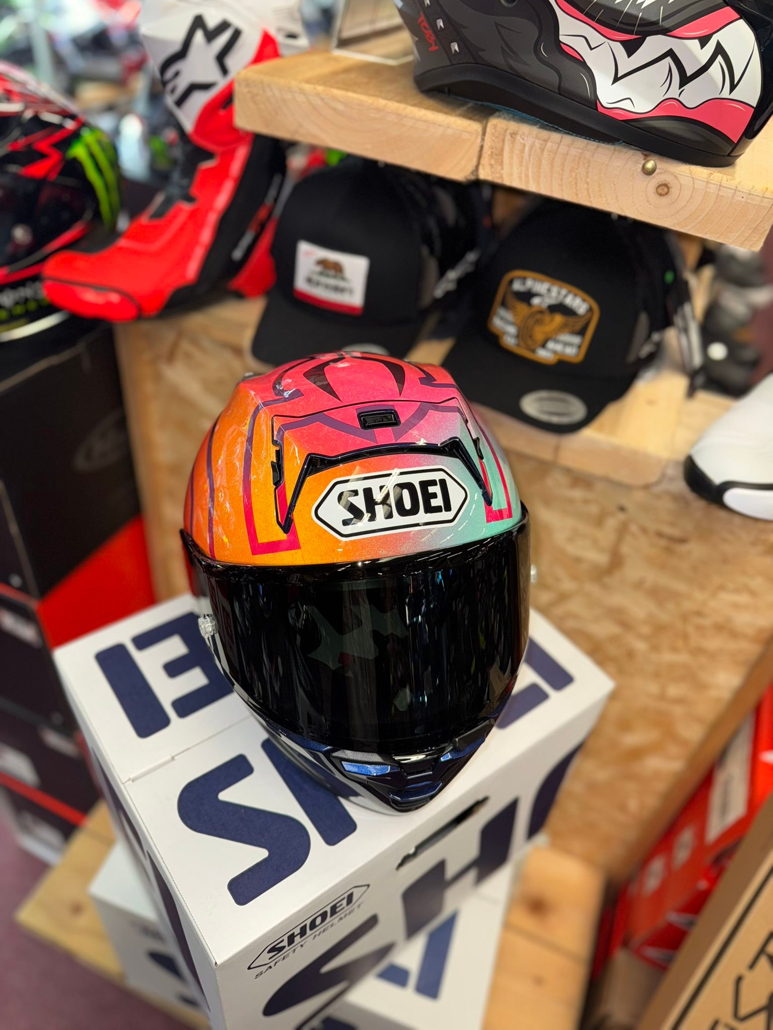 SHOEI X-FOURTEEN Marc Marquez BLACK CONCEPT 2.0 Now available