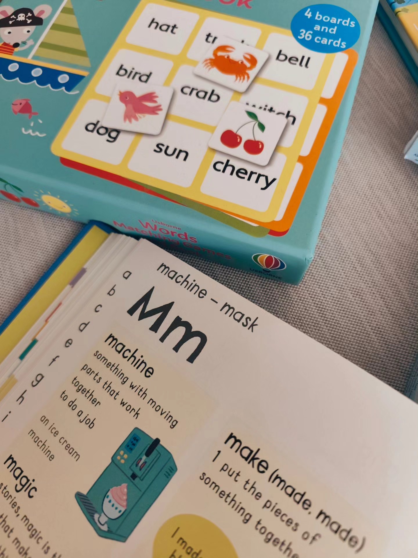 Magic Letters -... - Magic Letters - English Childrens Books