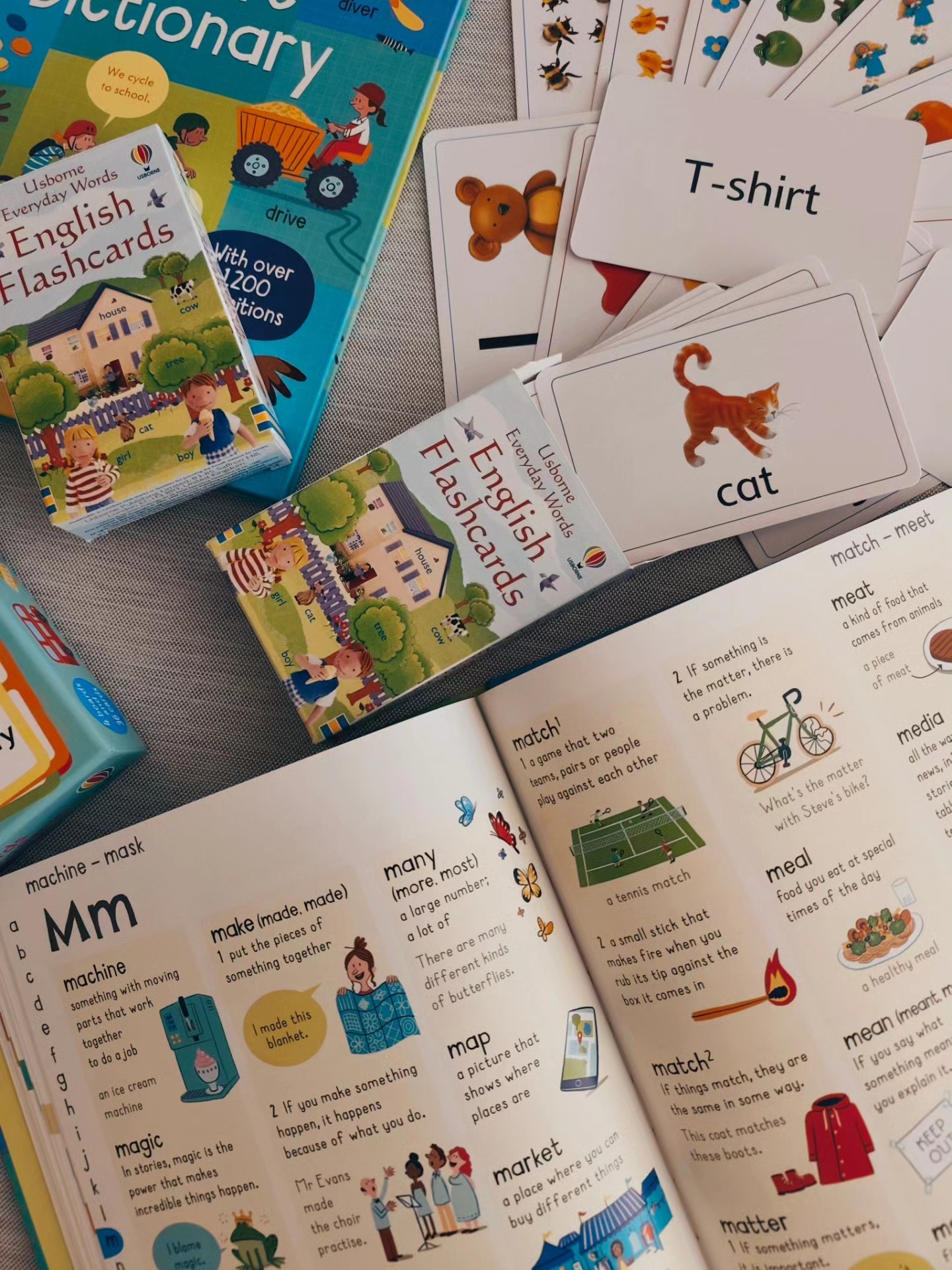 Magic Letters -... - Magic Letters - English Childrens Books