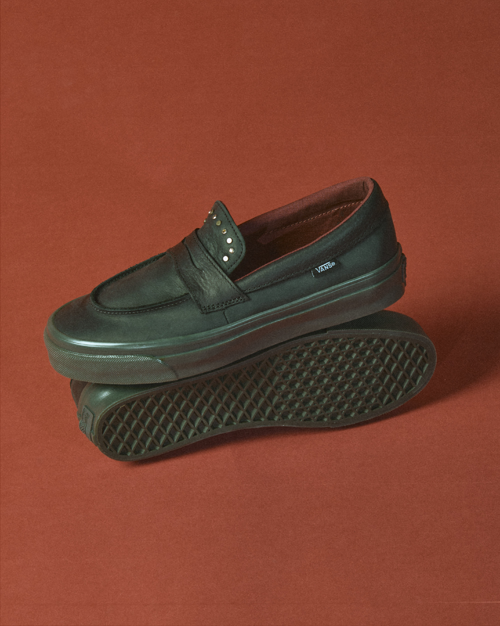 Vans LX Loafer 53 — a glimpse of skate attitude in the silhouette 