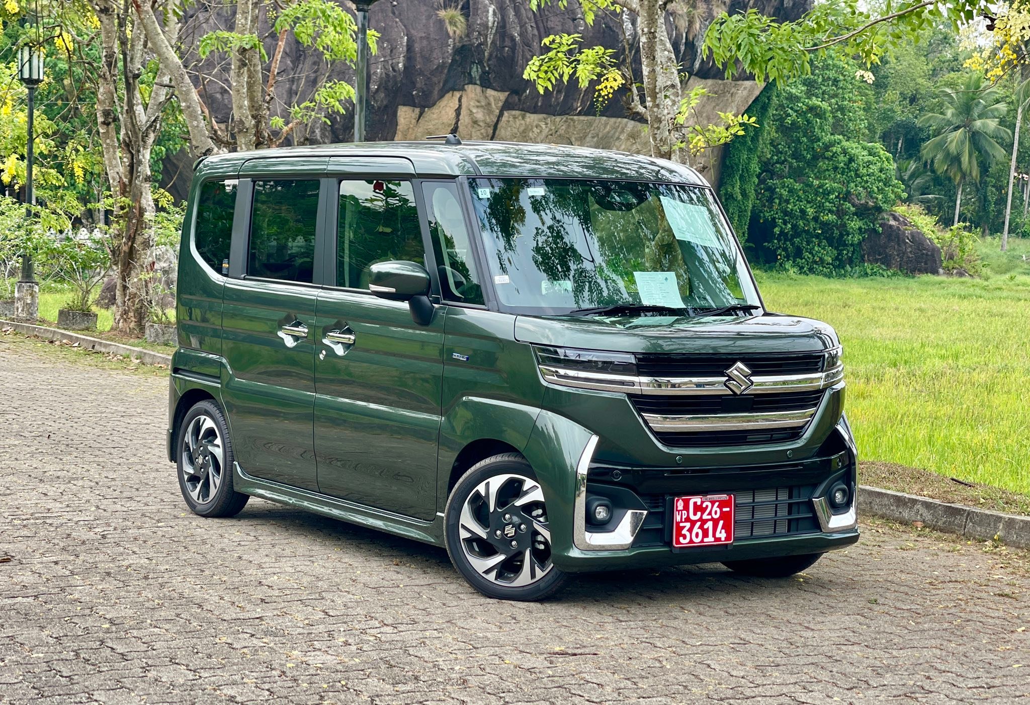 SUZUKI SPACIA CUSTOM XS TURBO SPECIAL 📞 0777698967 Brand New Dark