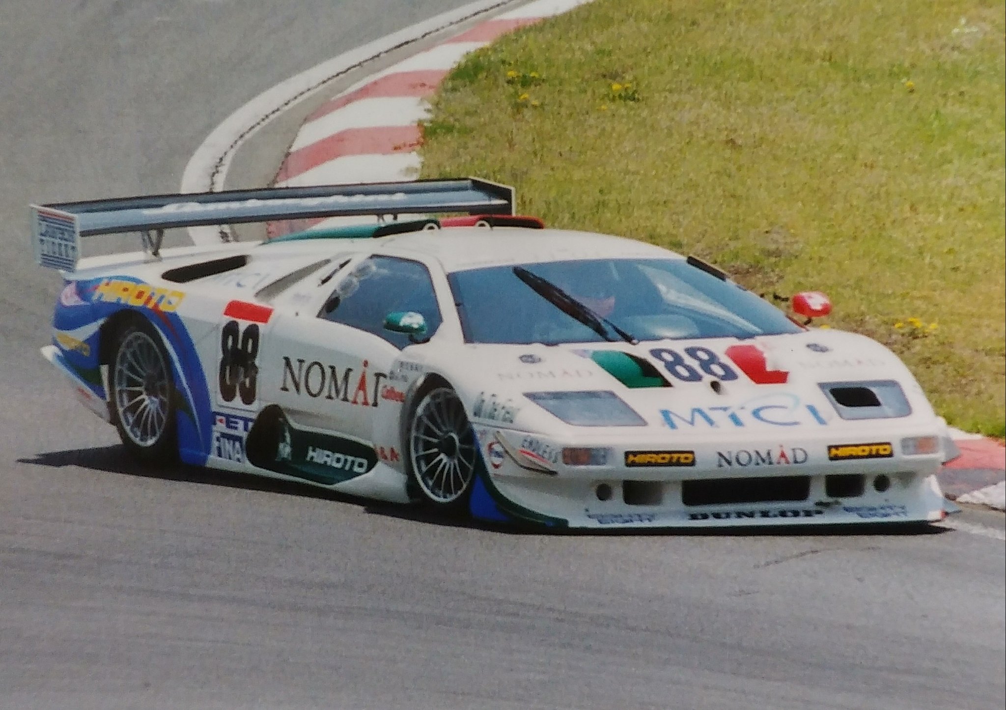 SUPER - BKTWさん これは懐かしいのではないか? まだGT500クラスに参戦