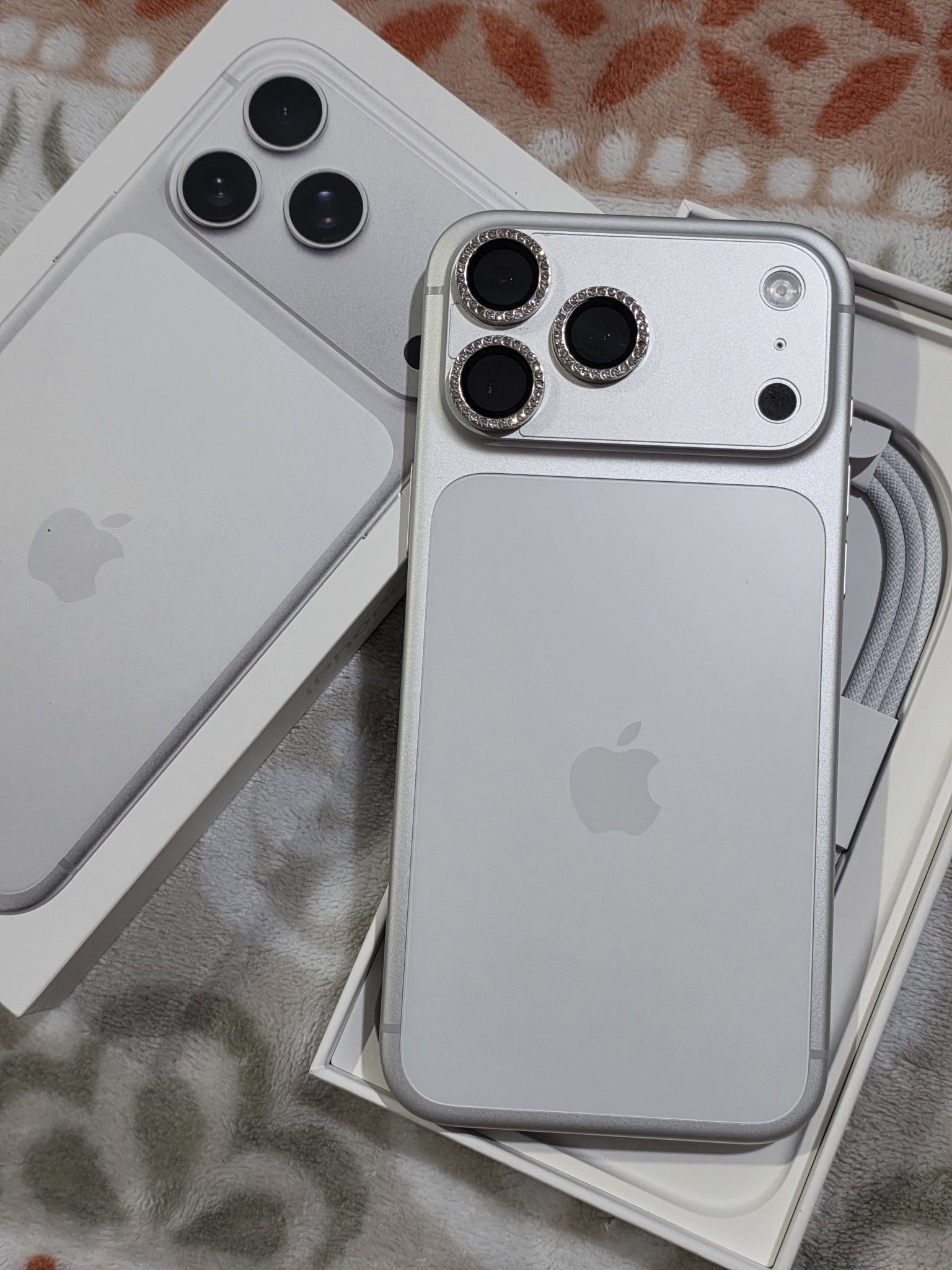 iphone 17 pro max 256gb 100%bh full fresh full genuine all working 