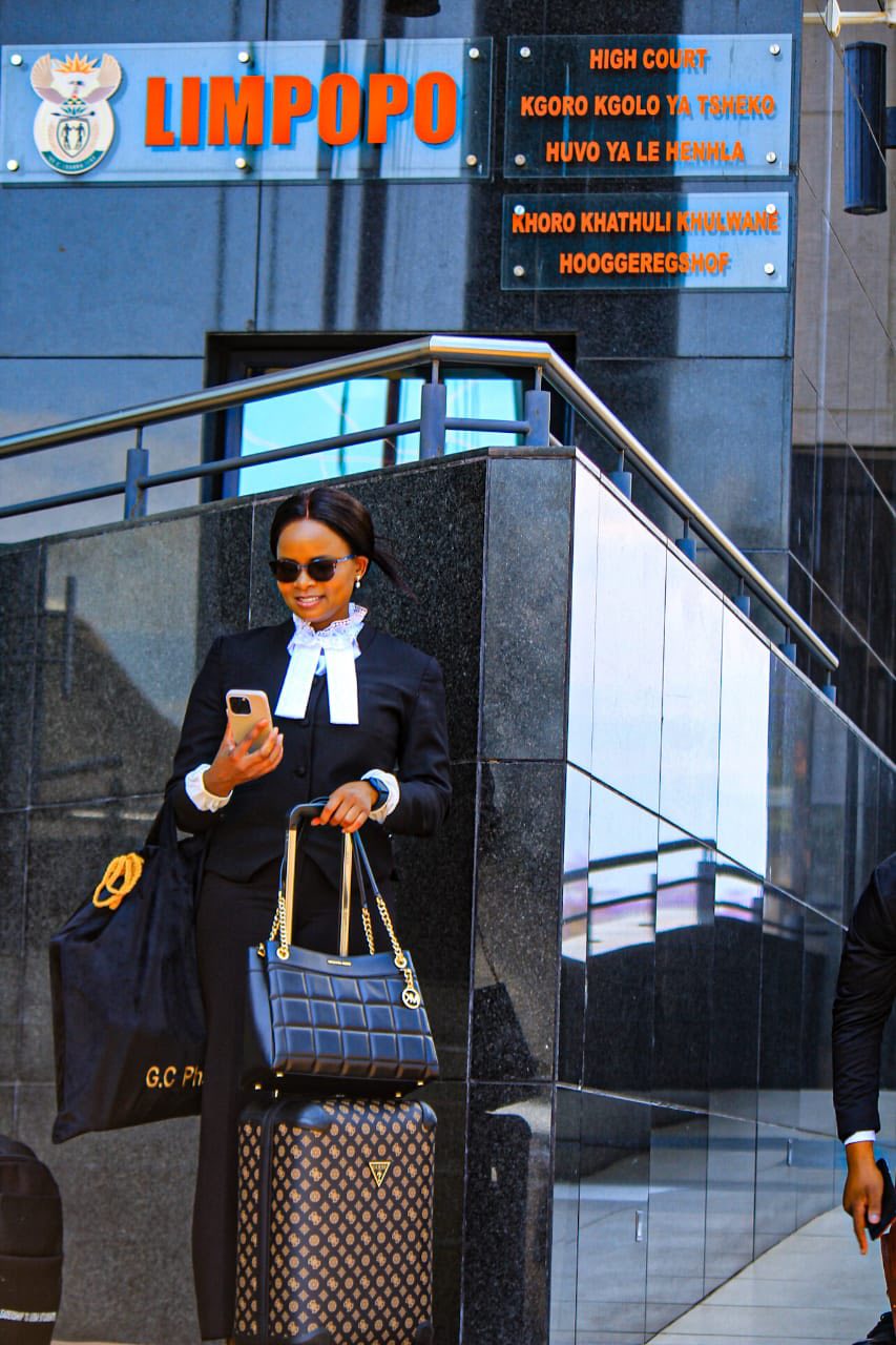 phakedi-attending-to-the-affairs-of-my-employer-facebook