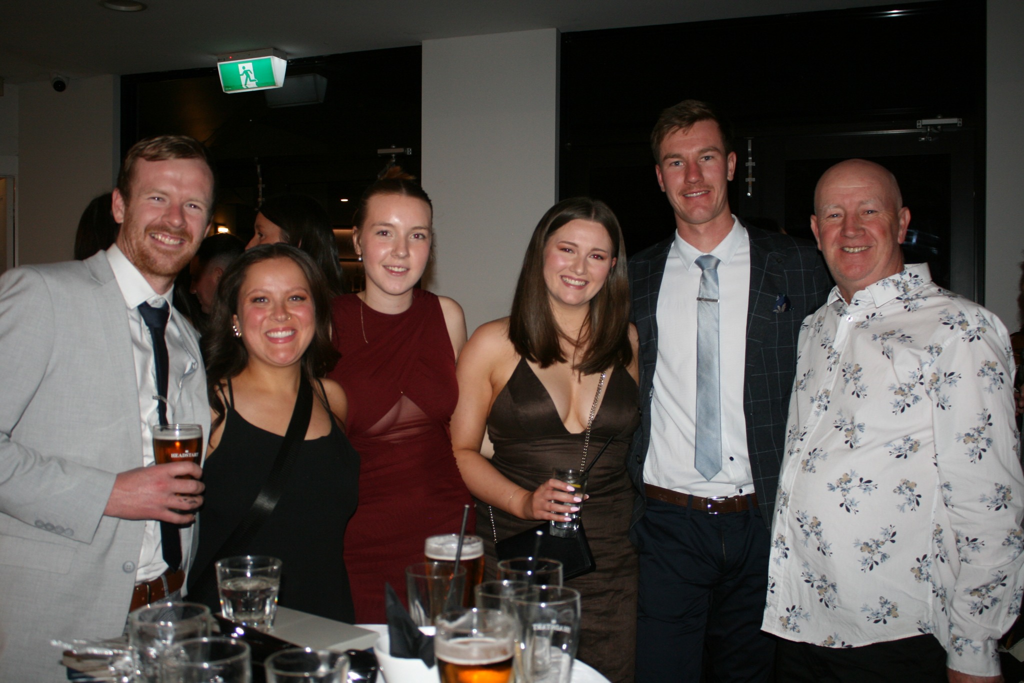 Montmorency Football... - Montmorency Football Netball Club