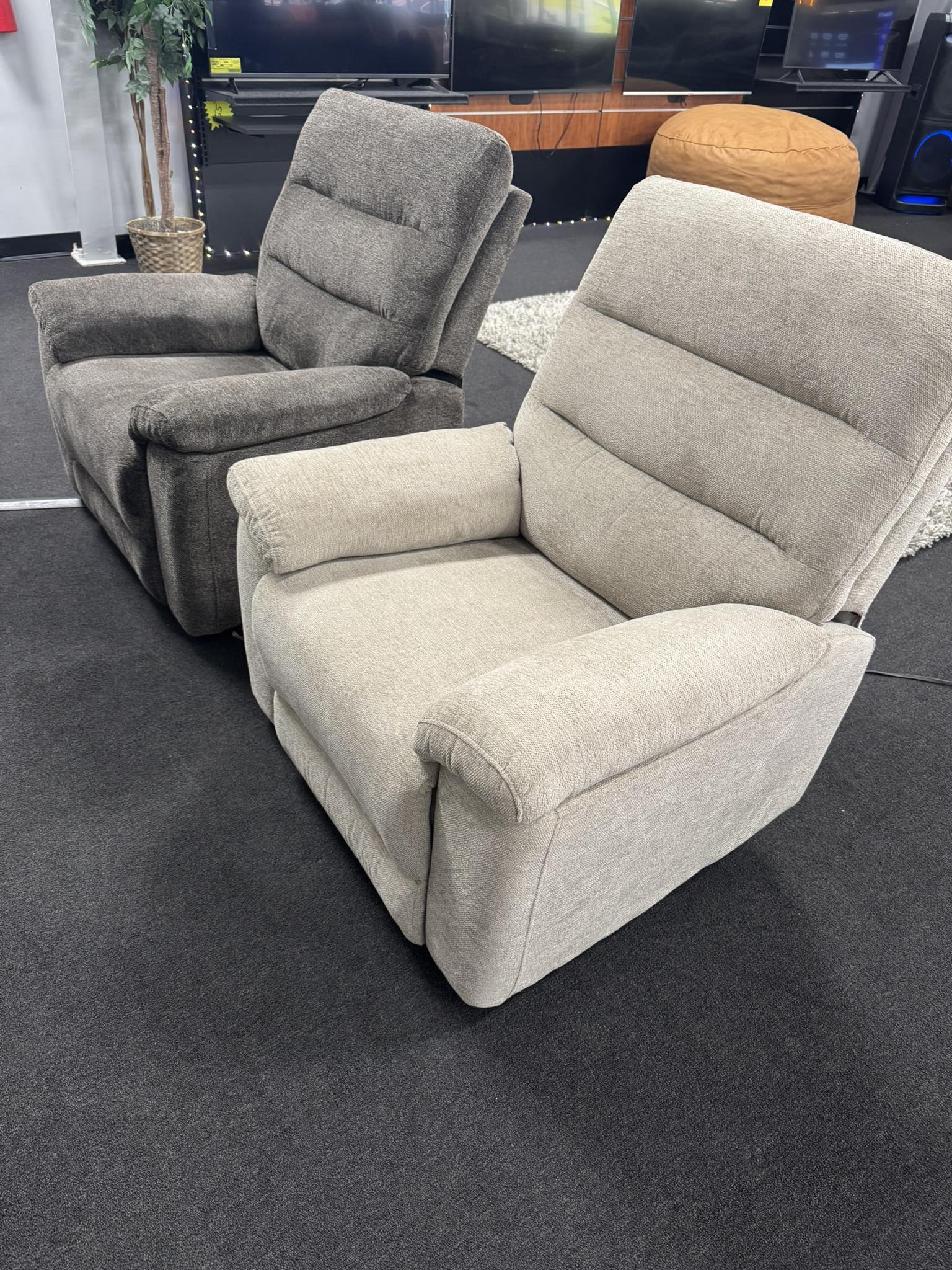 Choice - 🔥 DEAL OF THE DAY – You’ll Want to Sit Down for This One! 🔥 💺 ...