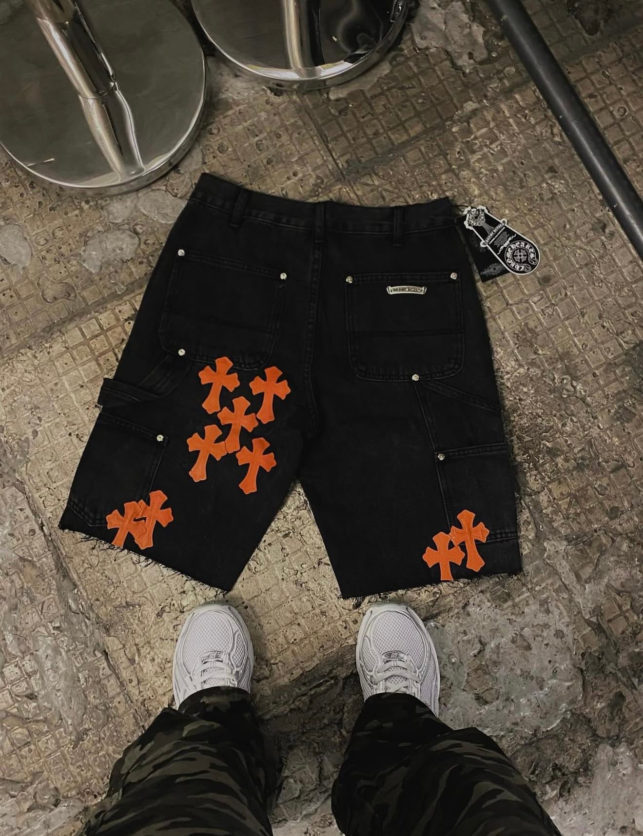 Chrome Hearts Multiple Patch Cross Denim Shorts 🖤🧶 display picture 1