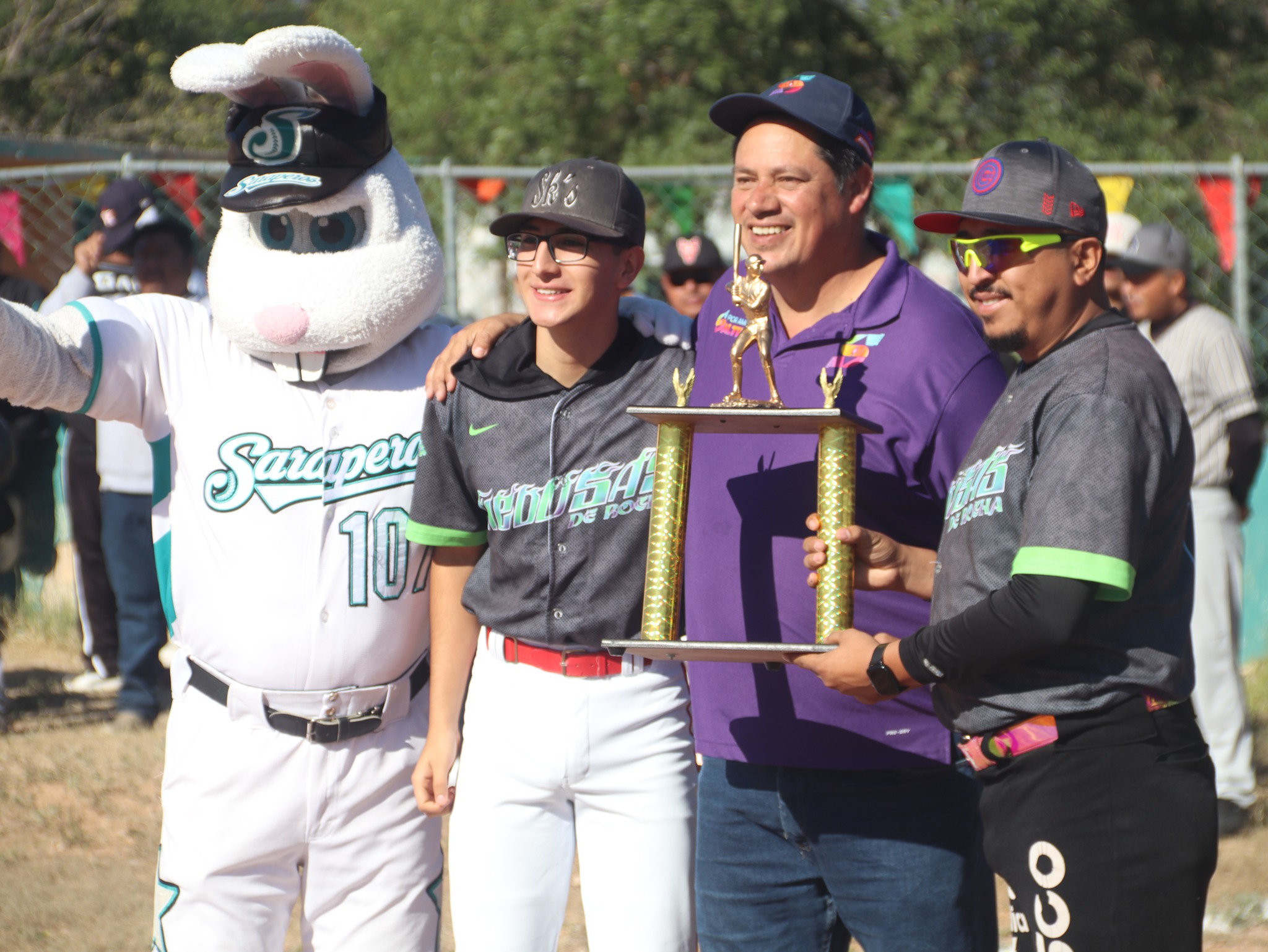 H... - H. Liga Municipal de Béisbol de Aficionados de Saltillo