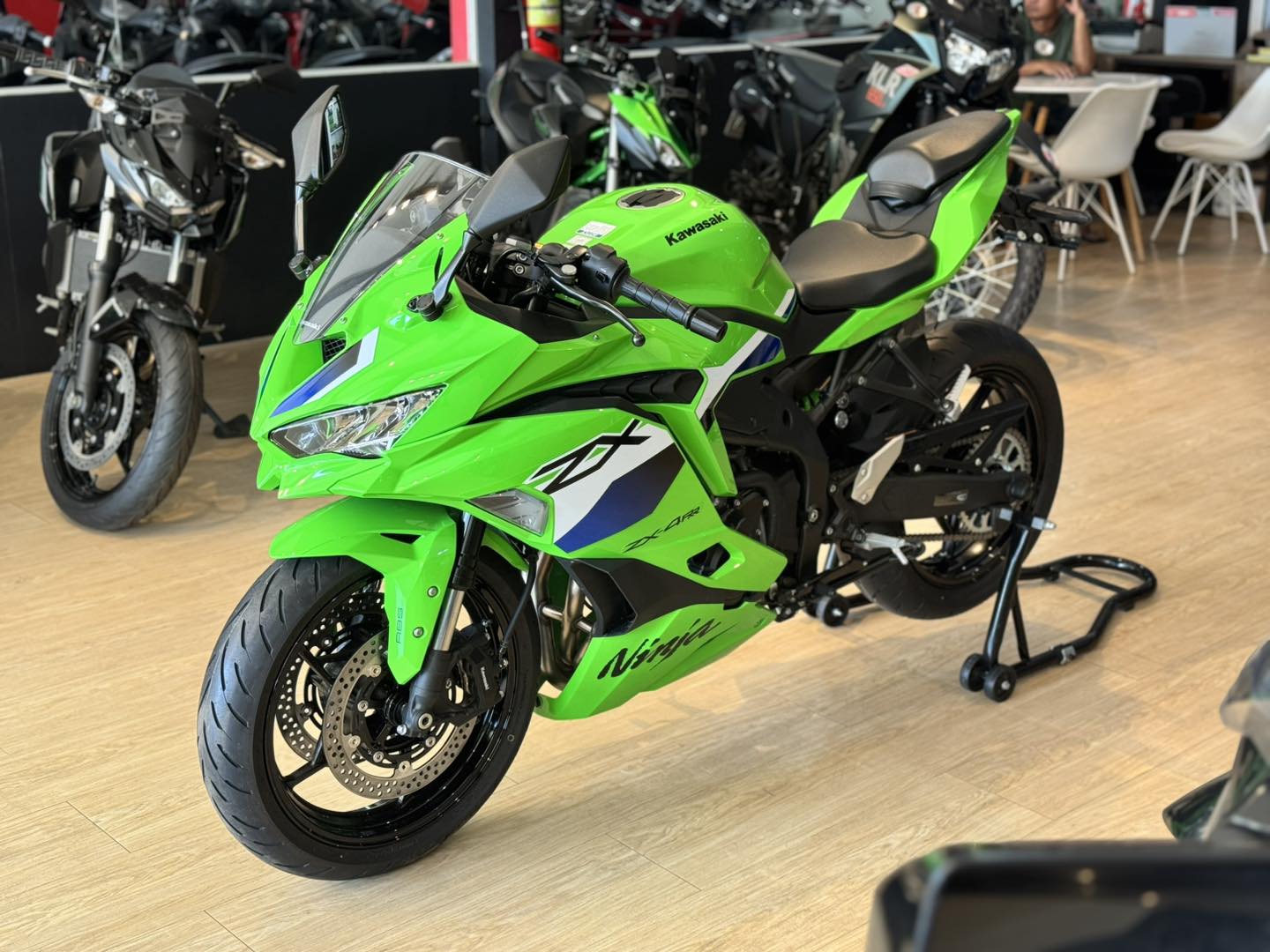 ささ Kawasaki Ninja ZX-4RR 2026 P 505,000 Cash/Bank Financing Built for