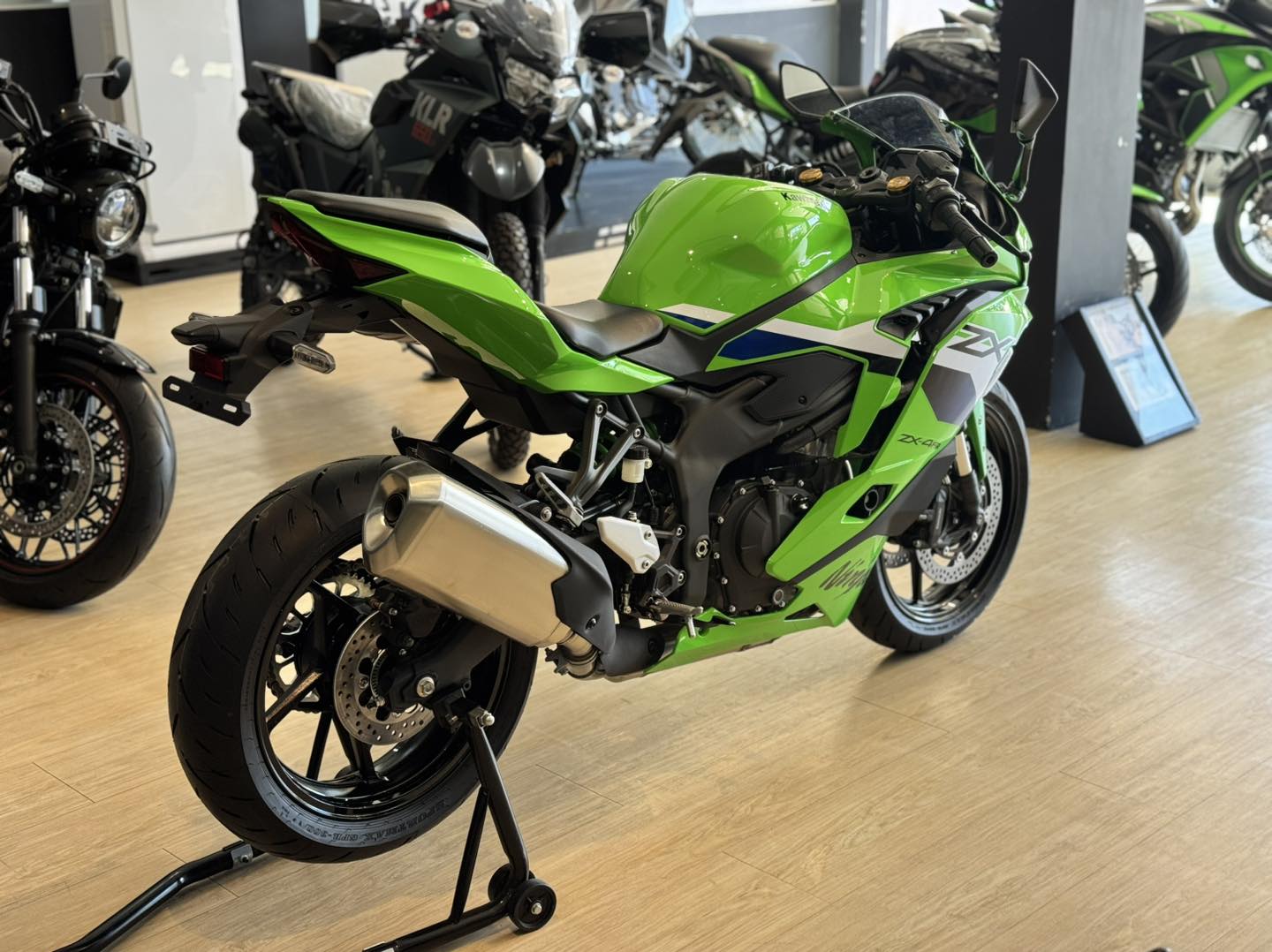 ささ Kawasaki Ninja ZX-4RR 2026 P 505,000 Cash/Bank Financing Built for