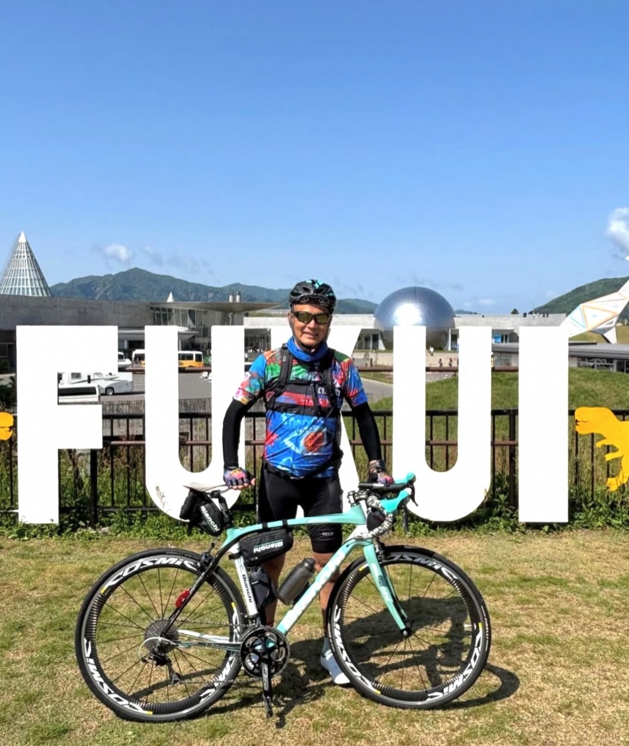 CYCOLOGY - 私のバイクを華やかに飾ってくれる相棒? FRIDAフロント 