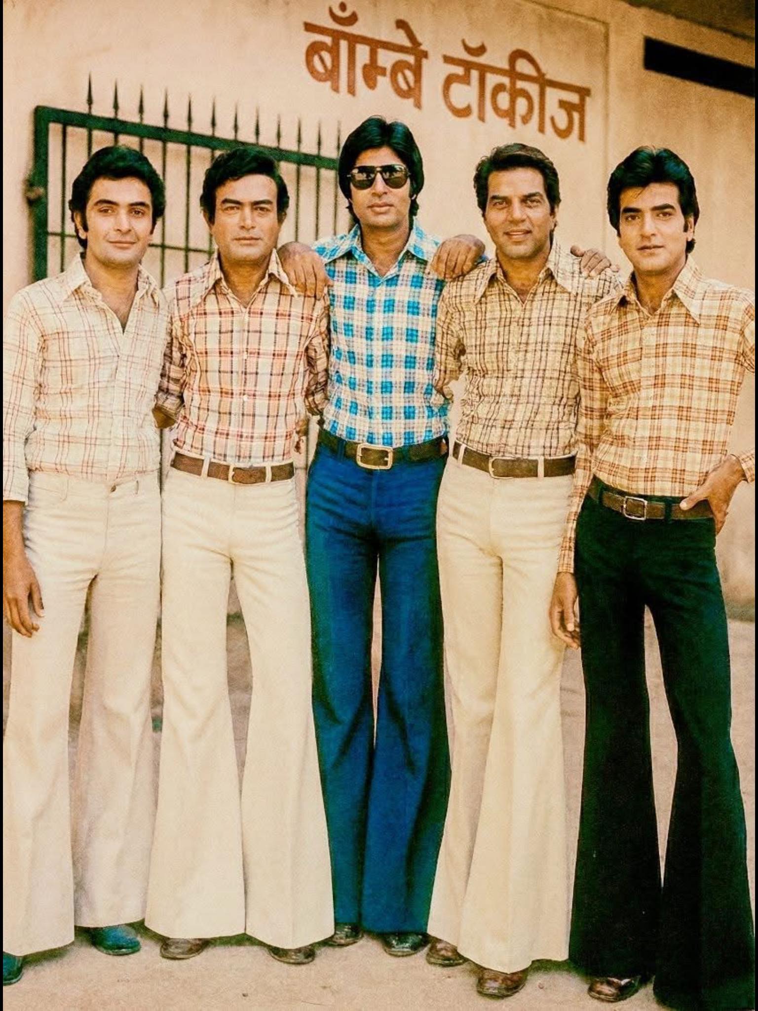 90s Bollywood fashion was the blueprint ✨ The fits were effortless, the vibe was iconic, and the style was doing the most in the best way — slip dresses, denim on denim