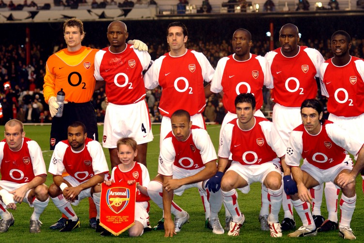 Yallakora.com - تعرف كام لاعب من تشكيل آرسنال 2003 ؟ | Facebook
