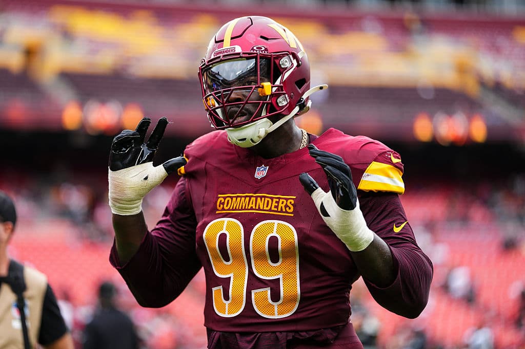 Riggo's - Javon Kinlaw, the Commanders' high-priced pickup this ...