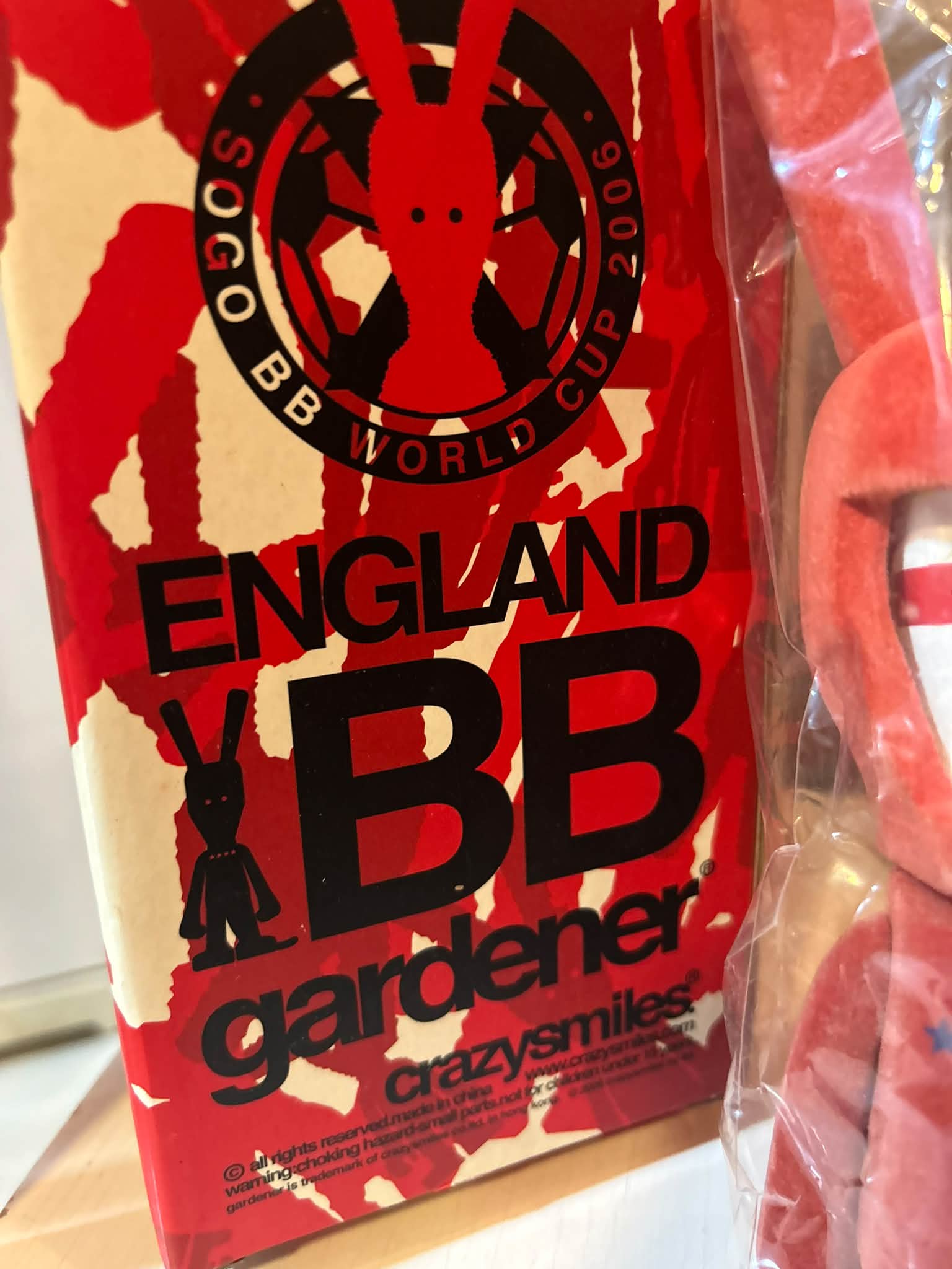 SOGO + マイケル・ラウ BB フットボール カップ 2006 4体コンプ $369 全新Michael Lau Crazysmiles 2006 world cup Sogo BB Gardener