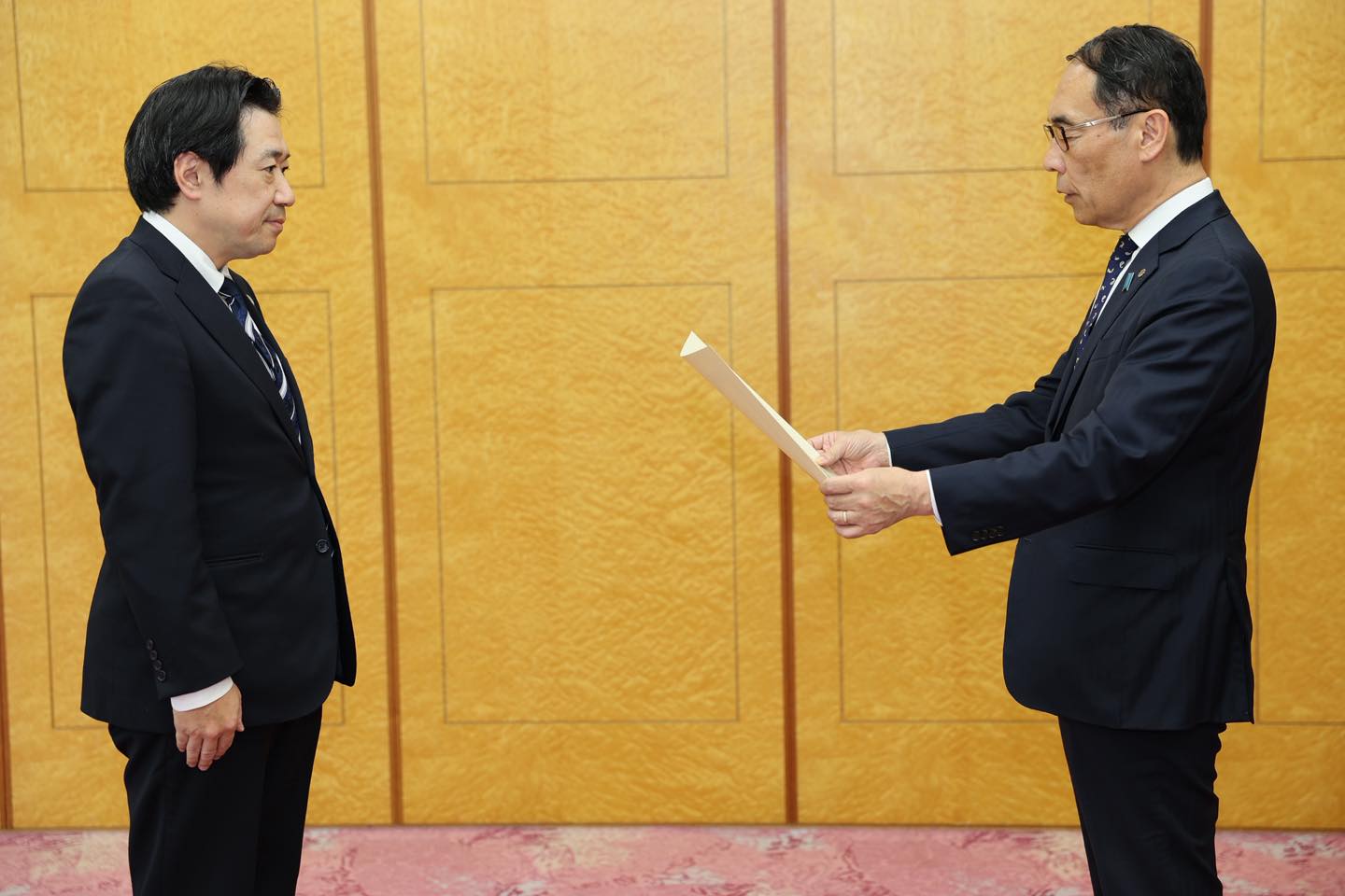 大野もとひろ 埼玉県知事 - 大野もとひろ 埼玉県知事 added a new photo