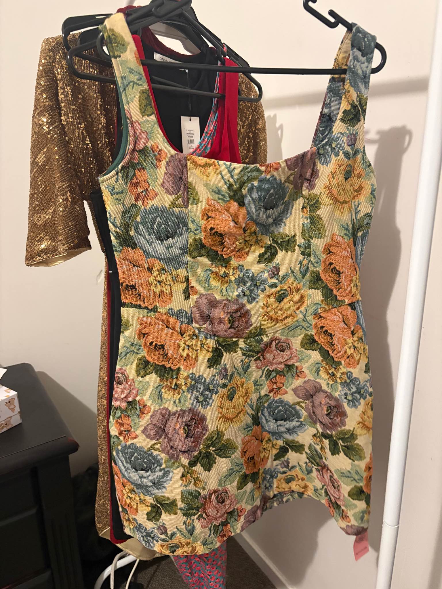 stone floral twill bodycon dress Pretty Little thing overgooiers navy blue prom dresses Pattern distribution format:Printed Crafted from a structural