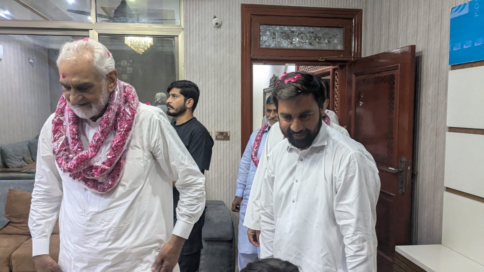 Malik... - Malik Rasheed Ahmad Khan PML N Na 138 Kasur