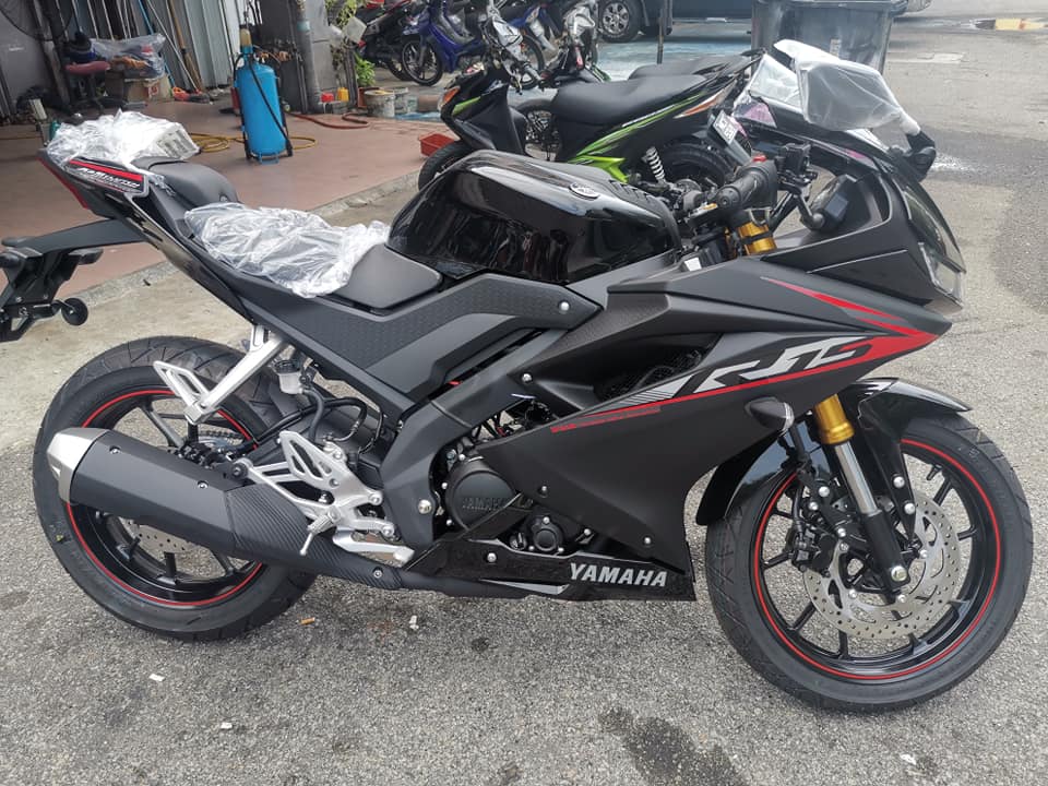 Yamaha R15 ready stock... - P.D Ban Hin Motor Sdn Bhd | Facebook