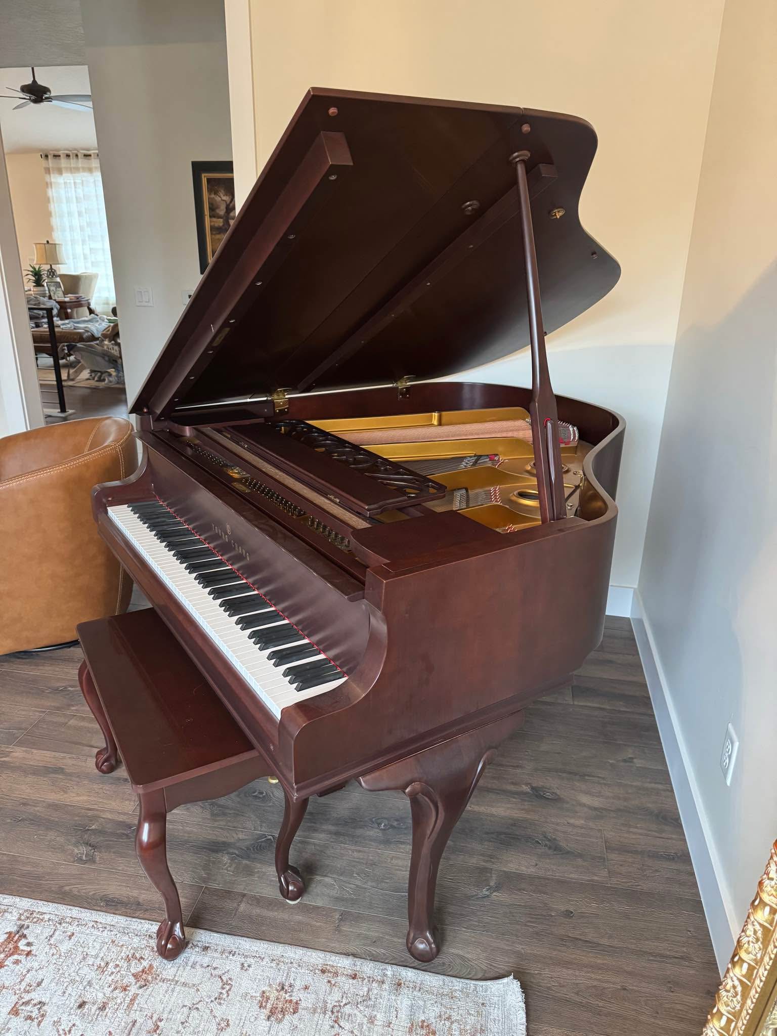 Young Chang Baby Grand Piano - Grand & Baby Grand Pianos - Lehi, Utah ...