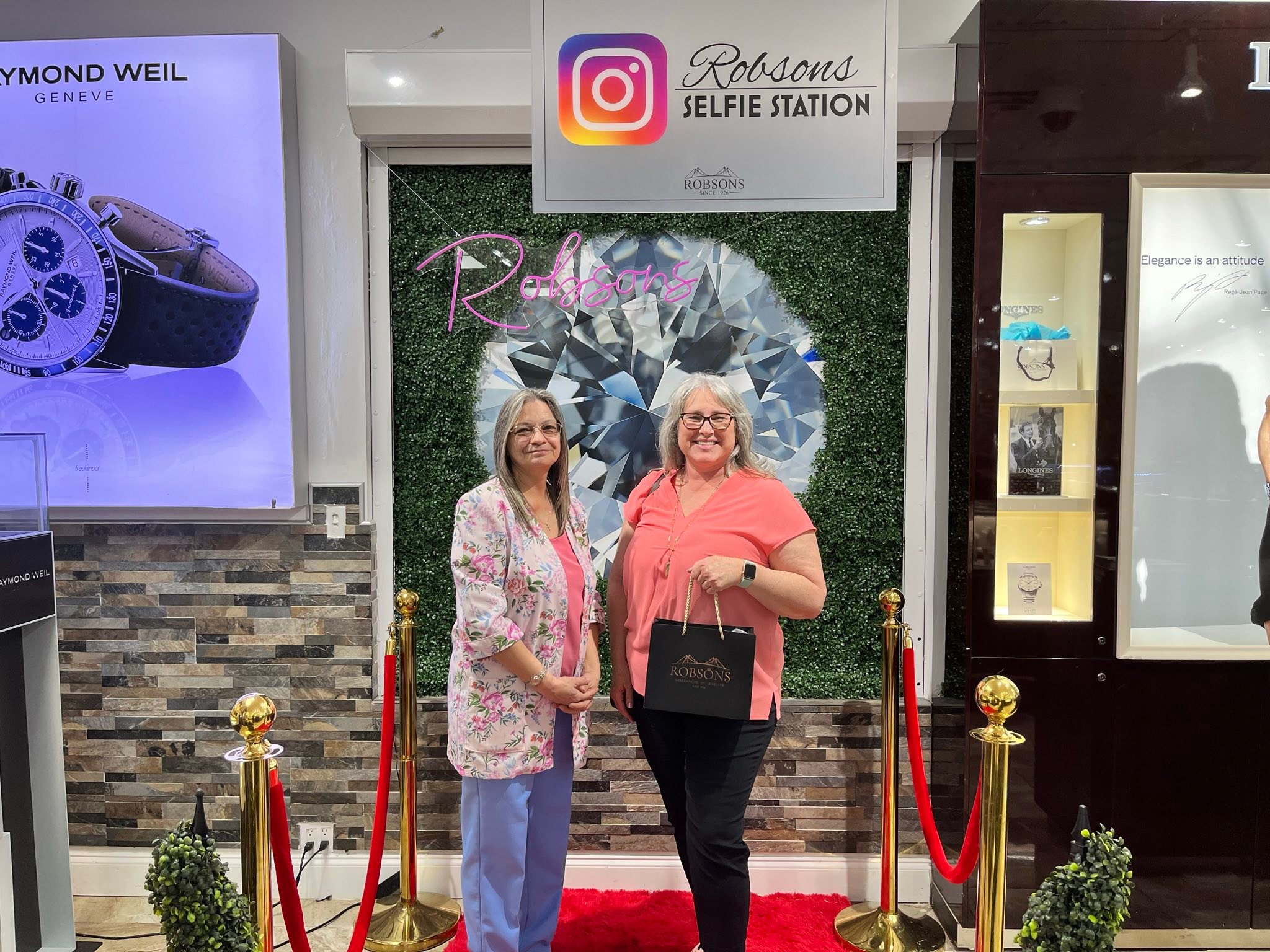 Robson's Diamond Jewelers... - Robson's Diamond Jewelers