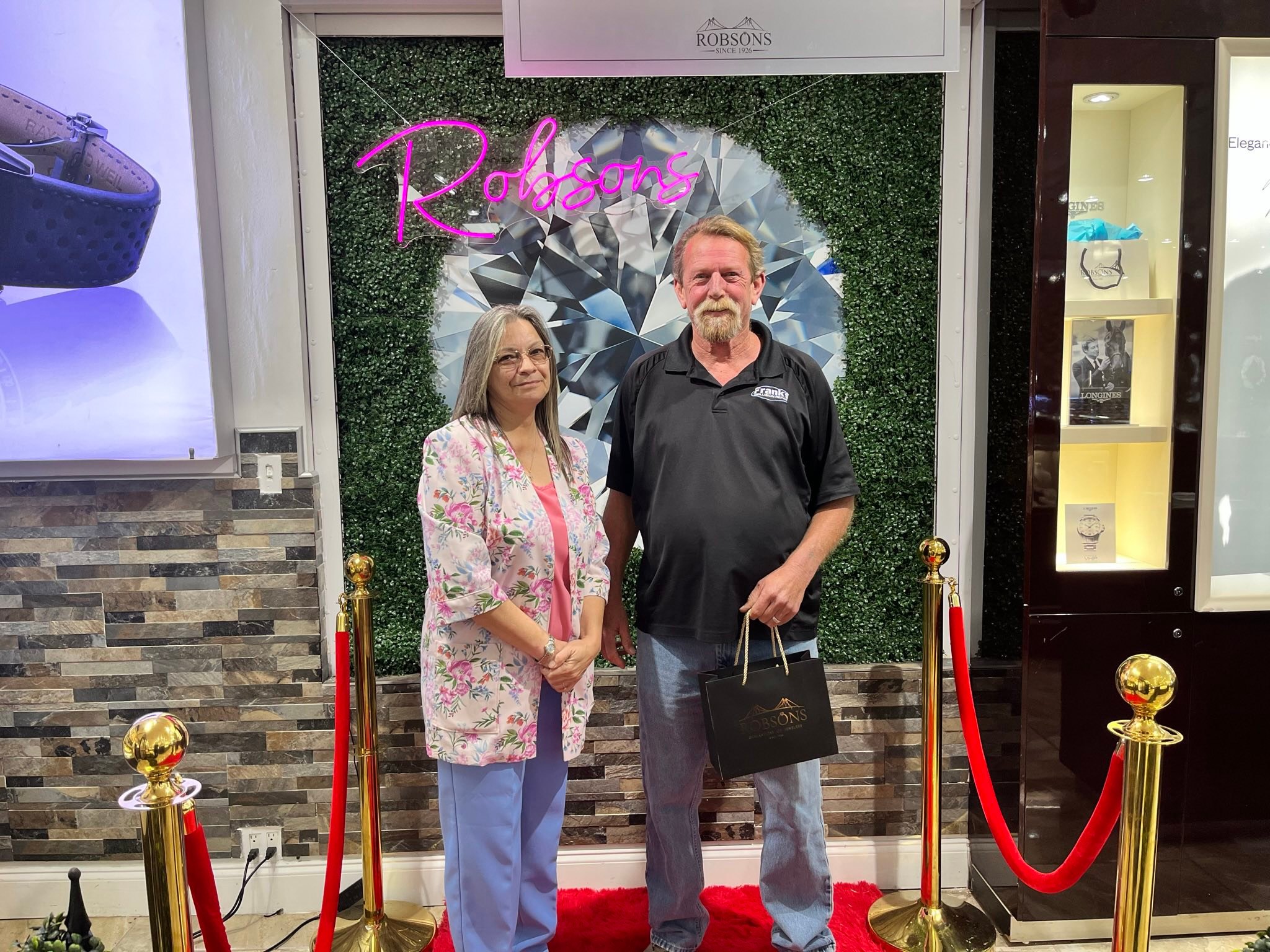 Robson's Diamond Jewelers... - Robson's Diamond Jewelers