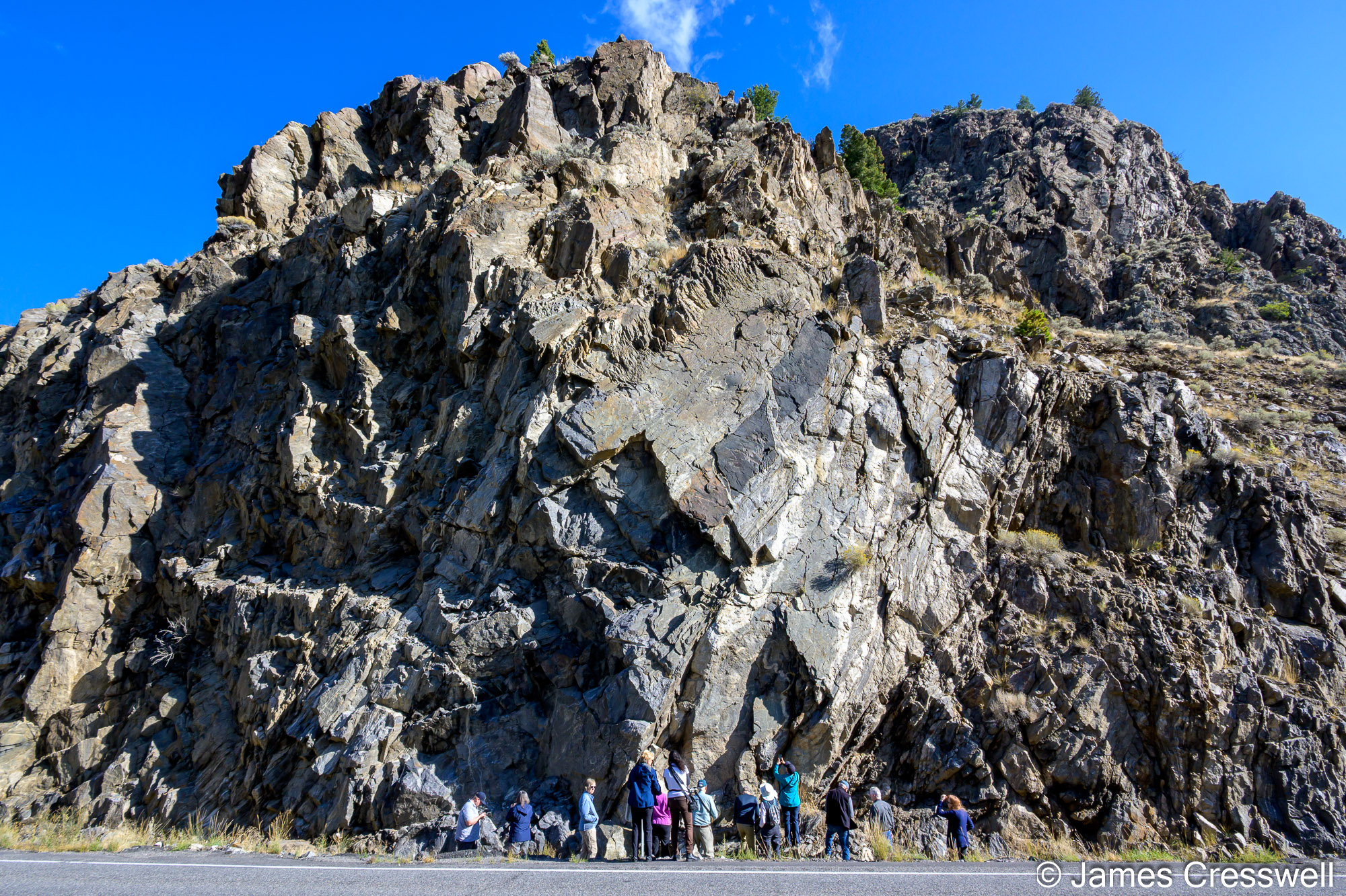 GeoWorld - The GeoWorld Travel group in Yankee Jim Canyon, north of ...