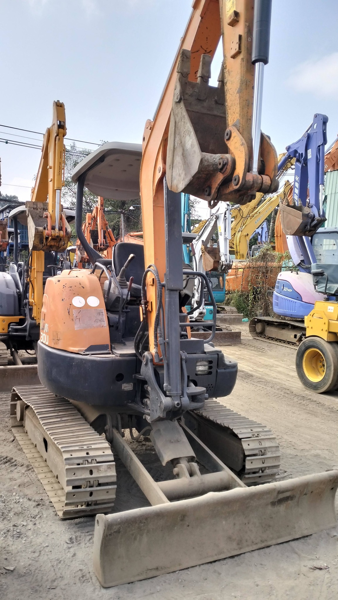 🔴 Hitachi Zx30u ☎️0908857501(ThêmLê)✓