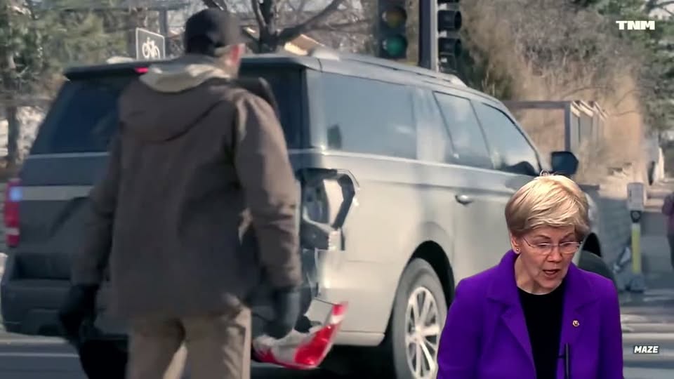 What’s - The Story of Alex Pretti. Read by Elizabeth Warren: 