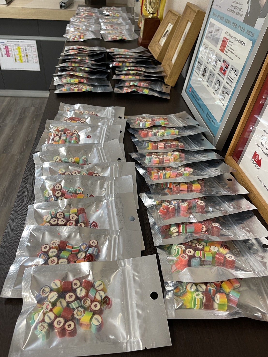REPON - REPON added a new photo — at 南俊國際_台北廠.