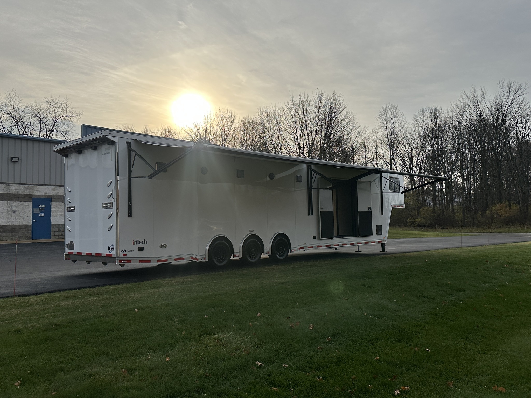 KB Trailer Sales | Cleveland OH