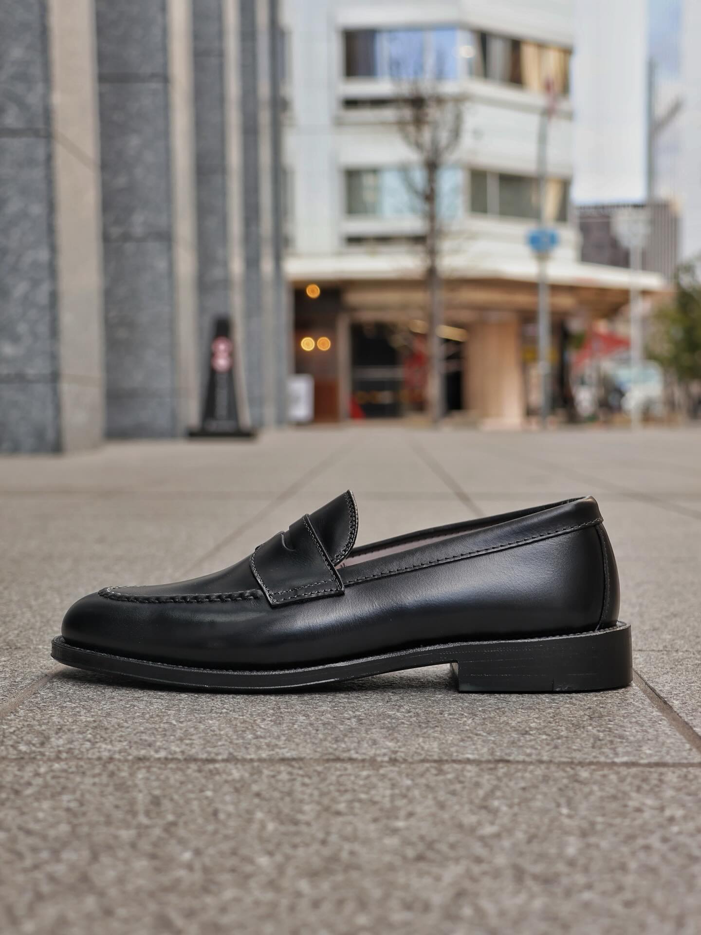 Alden Model: N1215 Style: Penny Loafer Last: Copley Material: Calf