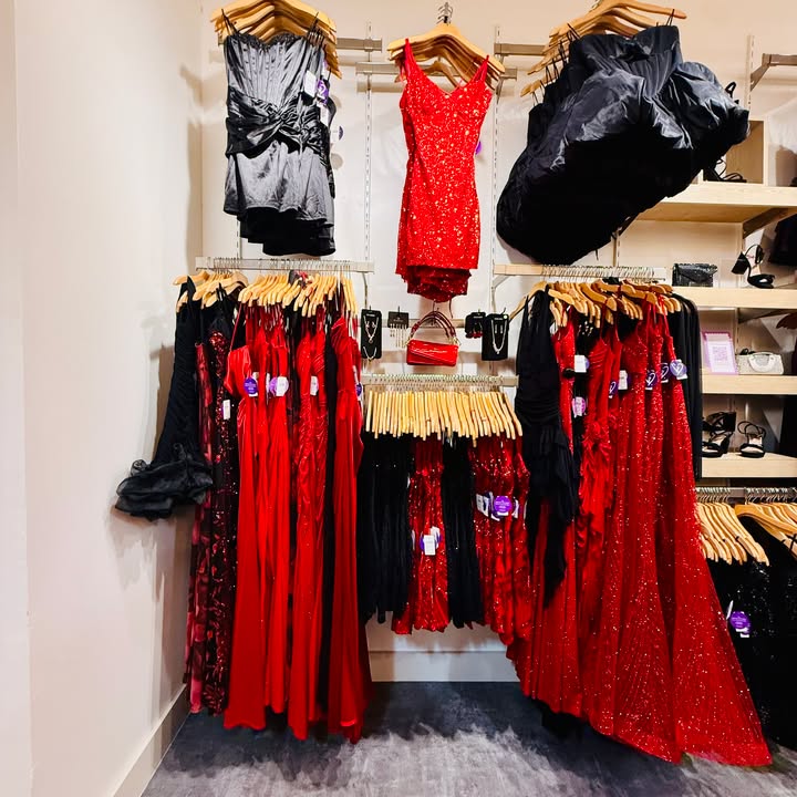Find homecoming outfits at Paddock Mall