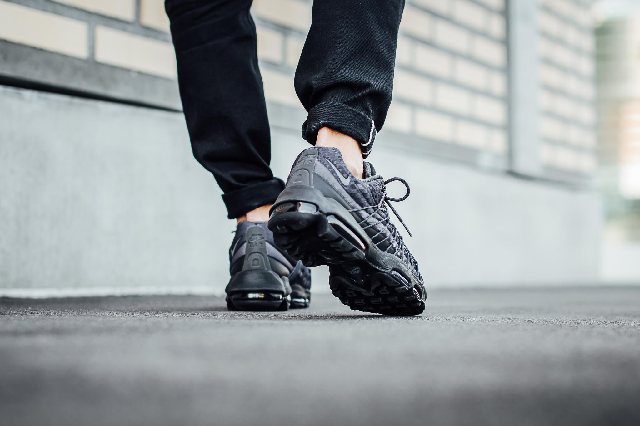 95 Ultra Green Black And Gray Air Max Nike Air Max 95 Ultra SE 