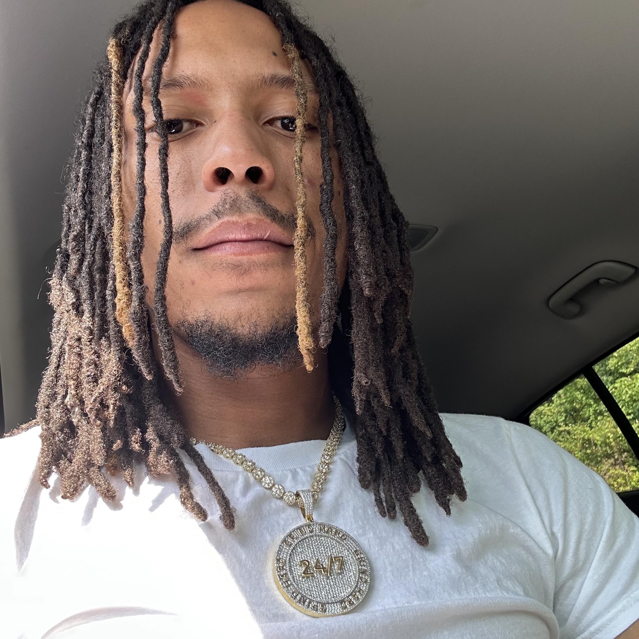Darion Rhodes