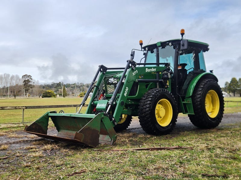 AgTrader - 🚧 John Deere 5083E🚧 📍Moss Vale, NSW 💰$ 68,000... | Facebook
