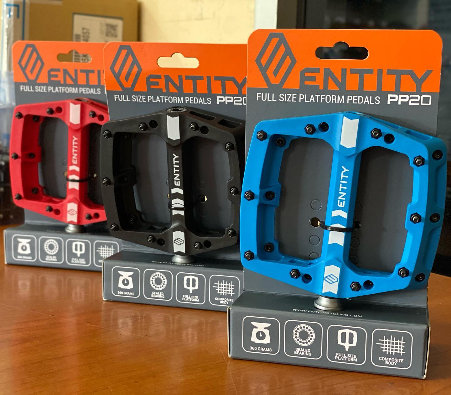 8 personen tunnelzelt Skandika Nimbus Sleeper für Guitar Pedal X - scooter wheels Set:4er Set