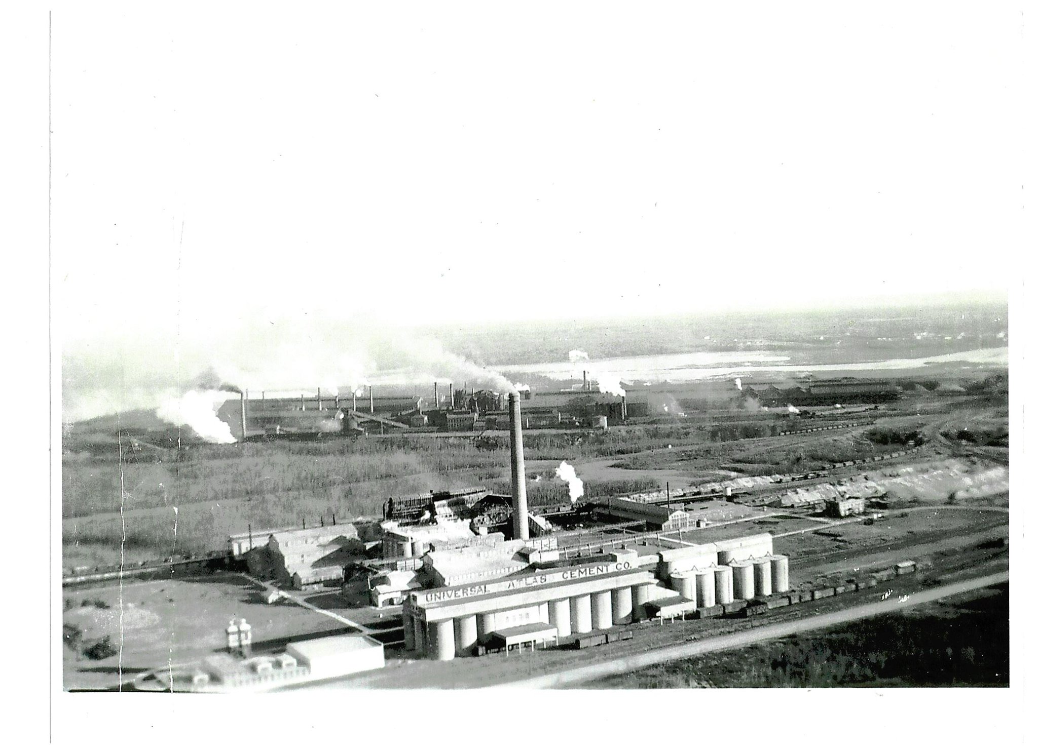 Universal Portland Cement Plant, Duluth, Minnesota circa 1920?