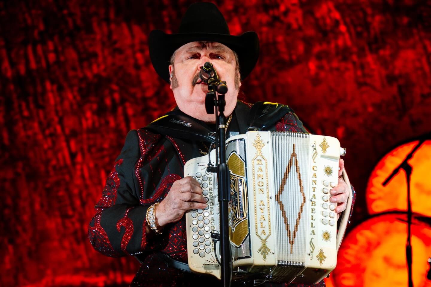 Ramón - Yo Se Que Al Verme Me Muestras ................. #RamonAyala # ...