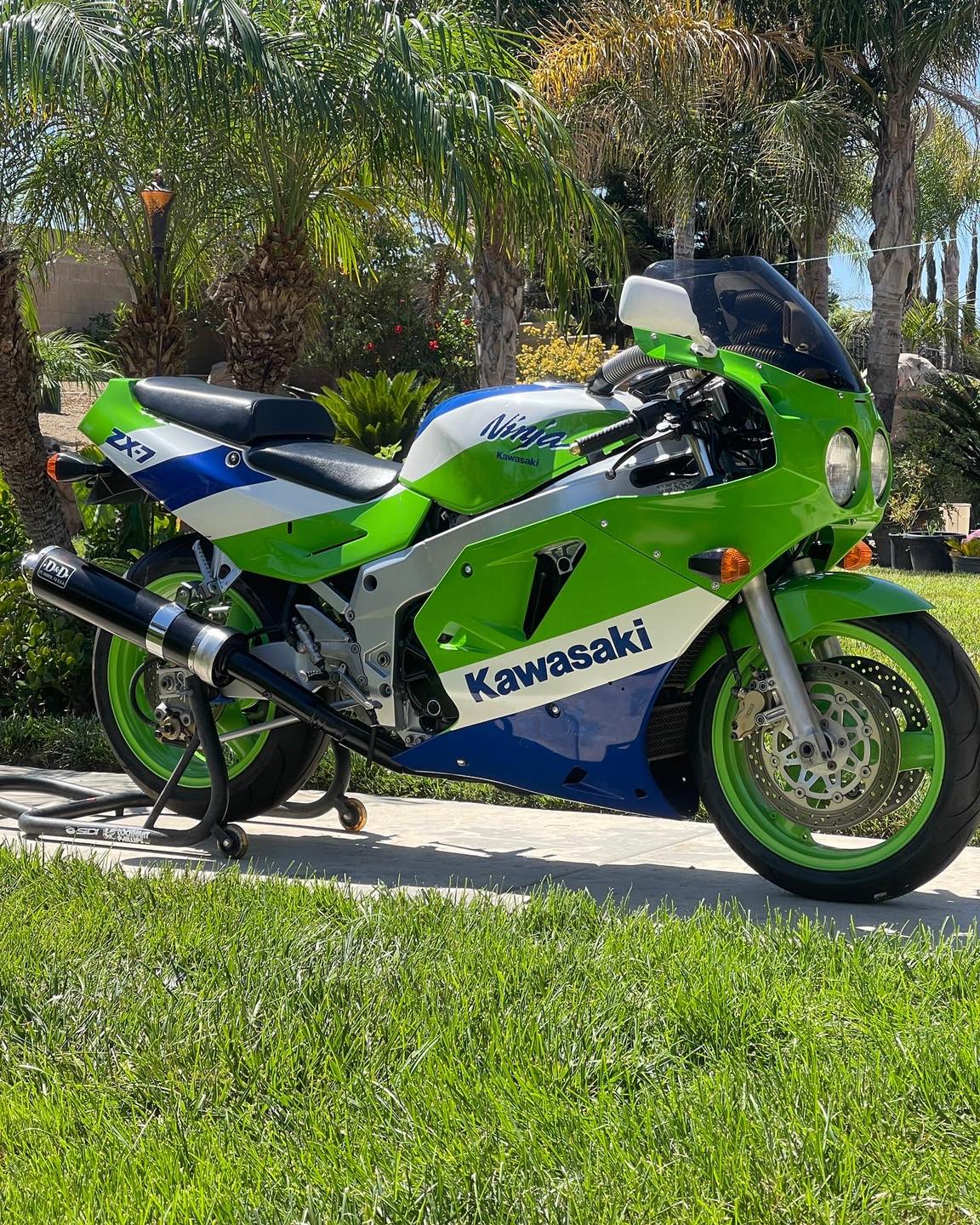 1991 Kawasaki ZX7 for sale in Vancouver