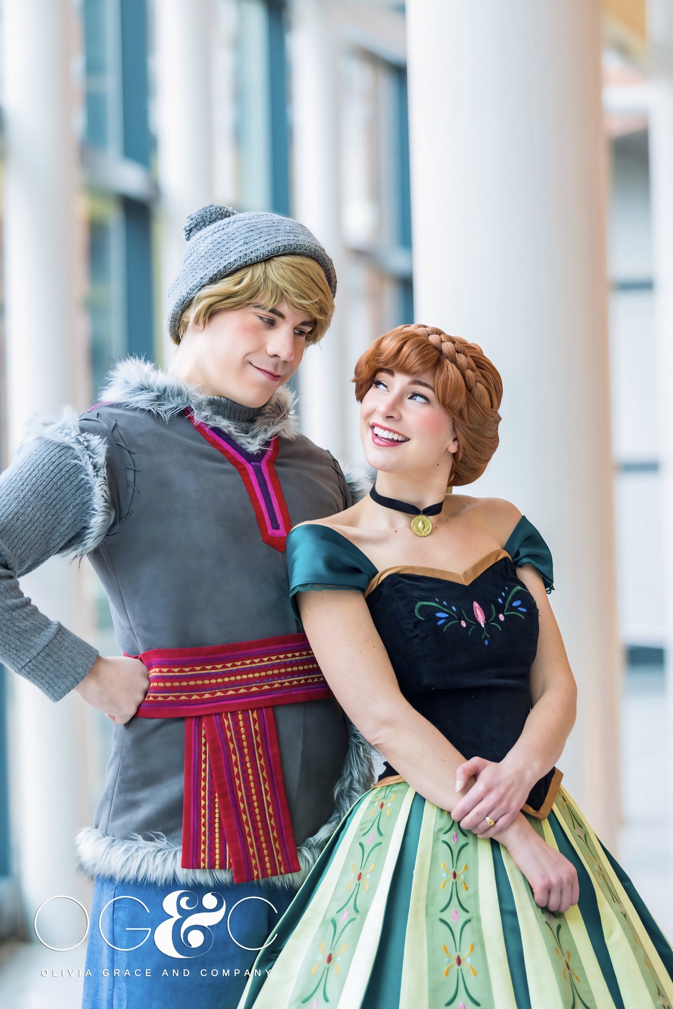 vince dresses Storybook Frozen Princess Sister Anna Adult Costume Buy / Medium main image 0
