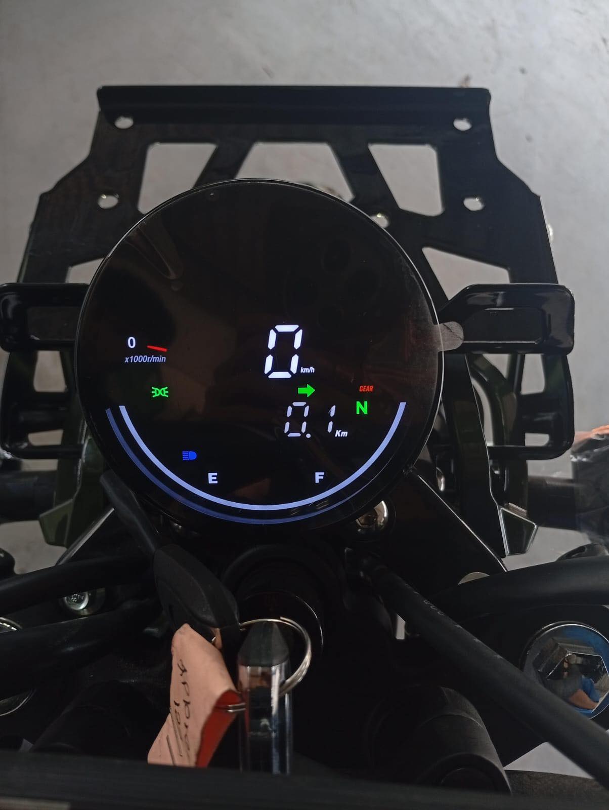Tacómetro Pilot LA_10007 Con Iluminación Azul Y Carcasa De Aluminio – 52 Mm, Para Montaje Empotrado