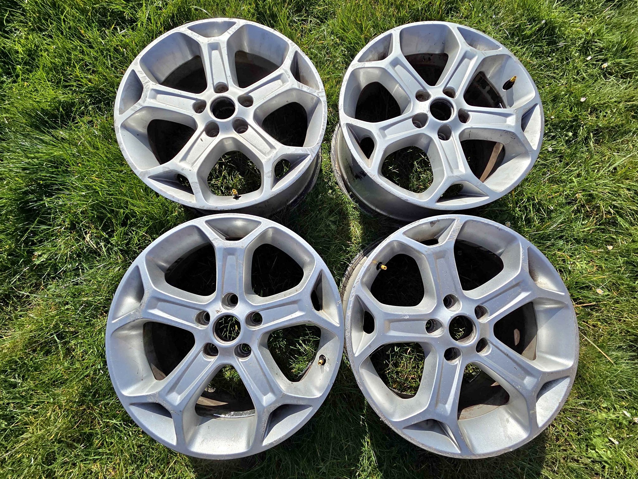 Ford Snowflake Alloys ️ - Car Wheels, Tires & Parts - Braintree, Essex ...
