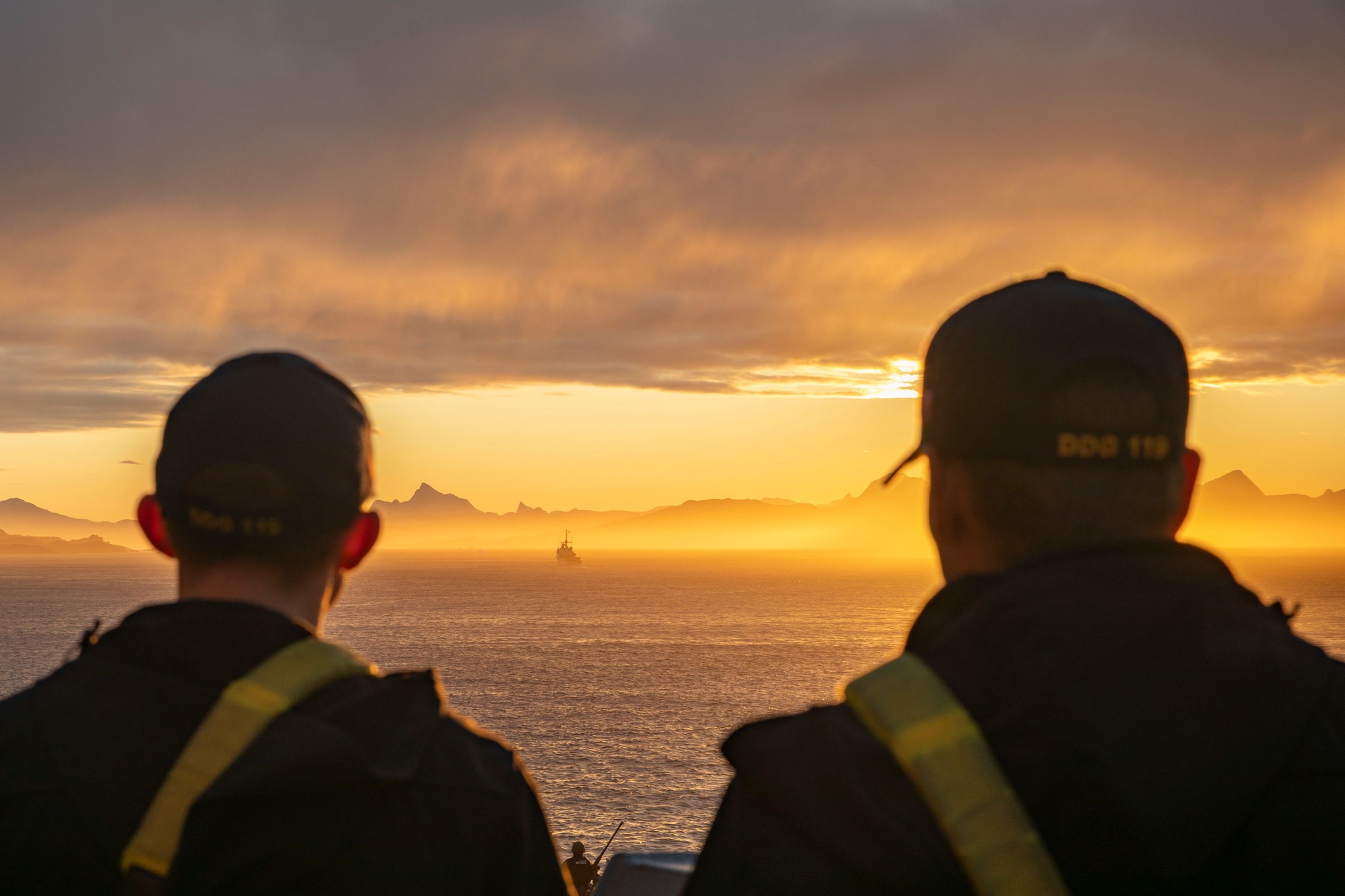 U.S. - Today is the FINAL DAY of our end of year sale! Make the Naval ...