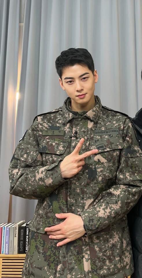 ASTRO_POPUP ASTRO's Christmas card message Behind #CHAEUNWOO ver