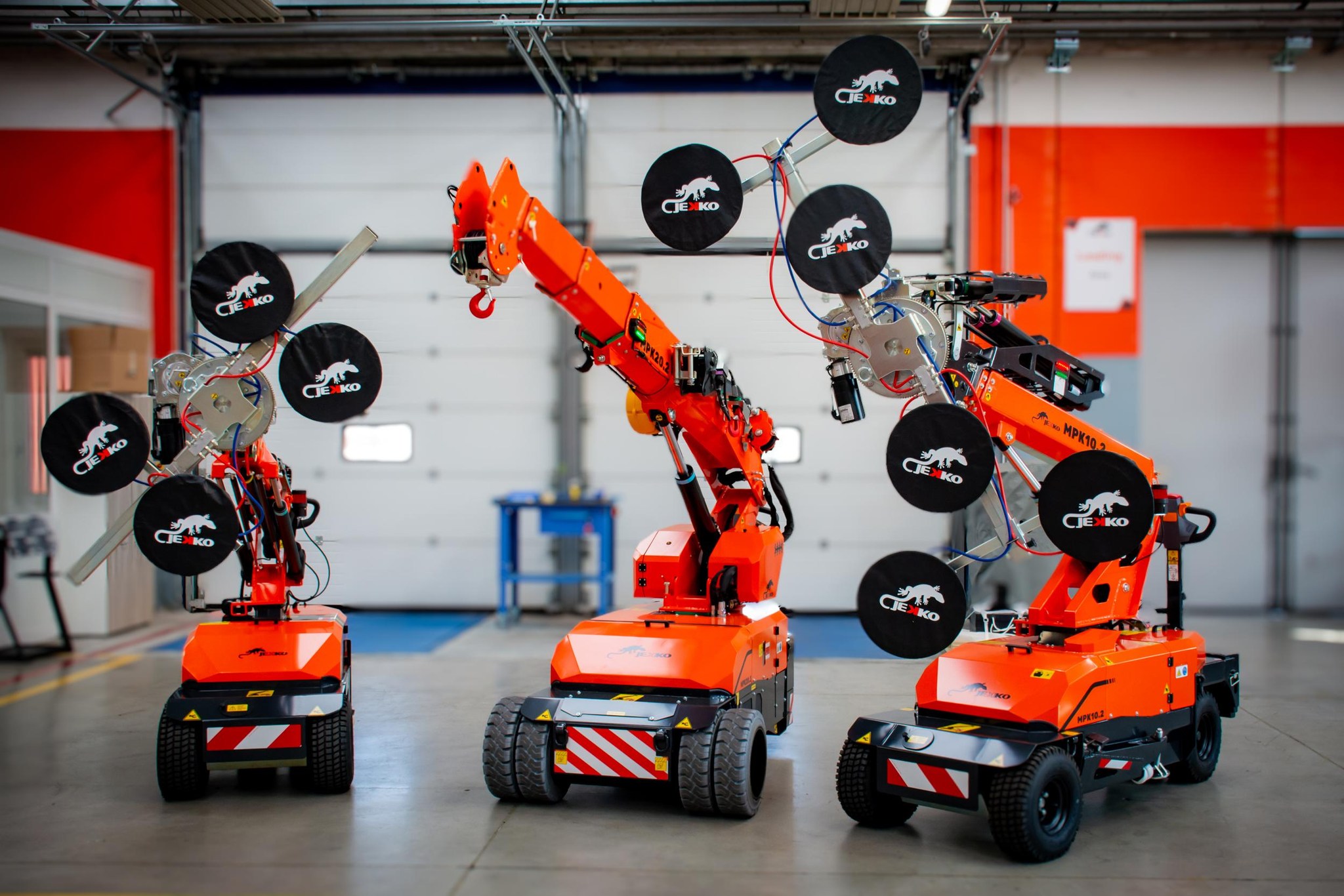 Jekko - New minipickers, smarter lift 💪🦎 The 𝗠𝗣𝗞𝟬𝟲.𝟮, 𝗠𝗣𝗞𝟭𝟬.𝟮 & 𝗠𝗣𝗞𝟮𝟬.𝟮 ...